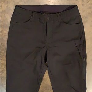 Women’s Under Armour tactical pants